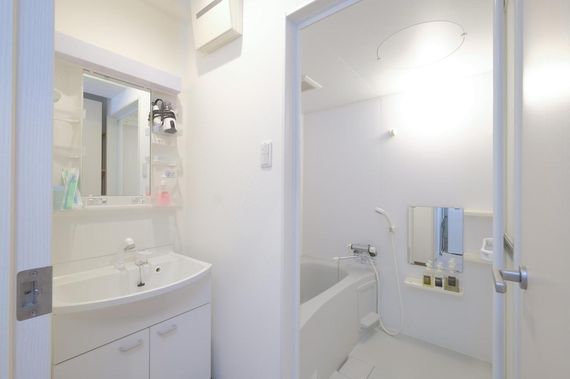 Good Life Apartment Naha Phòng bức ảnh